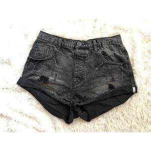 One X Oneteaspoon black midrise distressed shorts